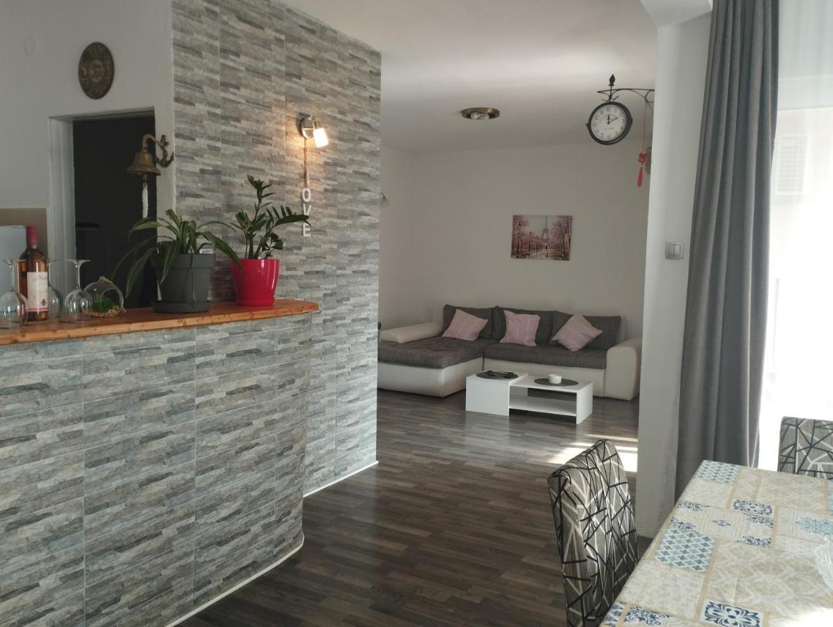 Pocanic'S Apartment Kotor Eksteriør bilde
